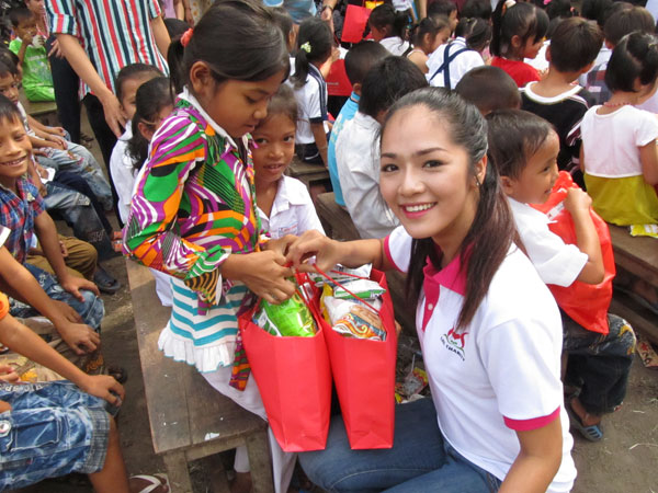 Học tập làm theo tấm gương đạo đức Hồ Chí Minh từ cái tâm của nhà Phật
